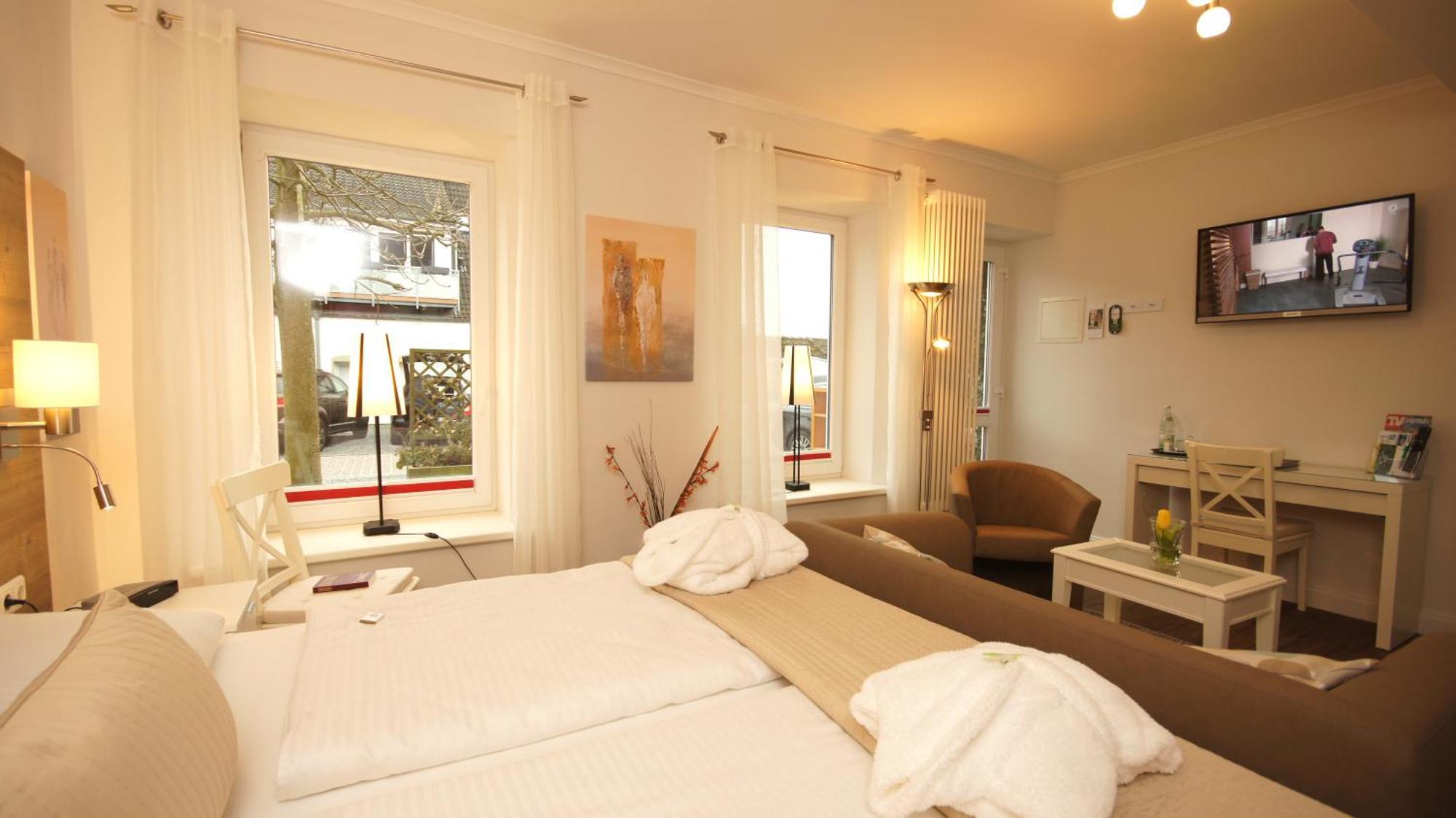 Hofhotel Kraehenberg Grömitz Kamer foto