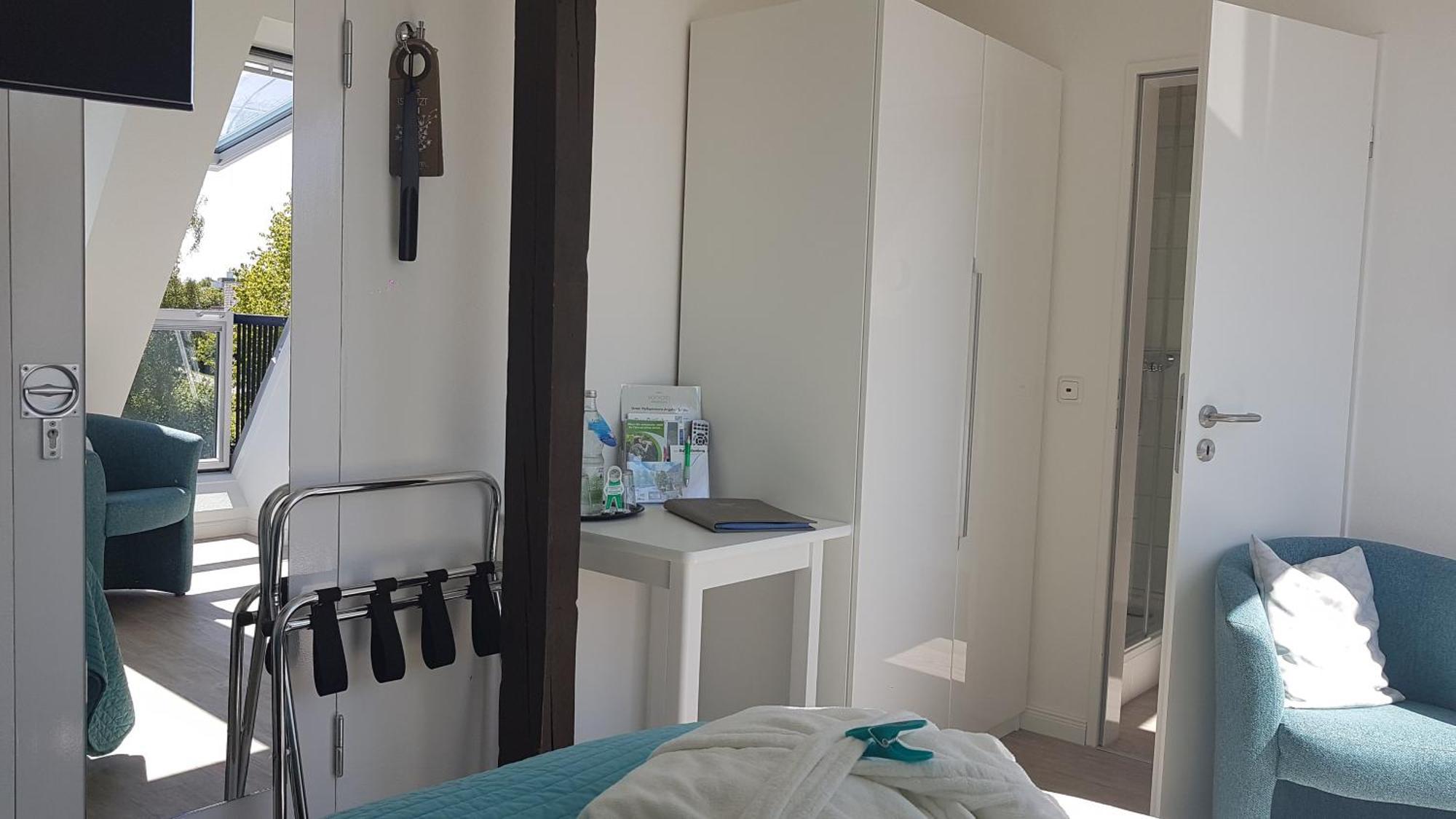 Hofhotel Kraehenberg Grömitz Kamer foto