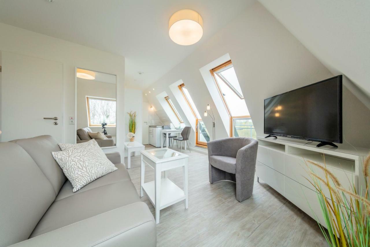 Hofhotel Kraehenberg Grömitz Buitenkant foto