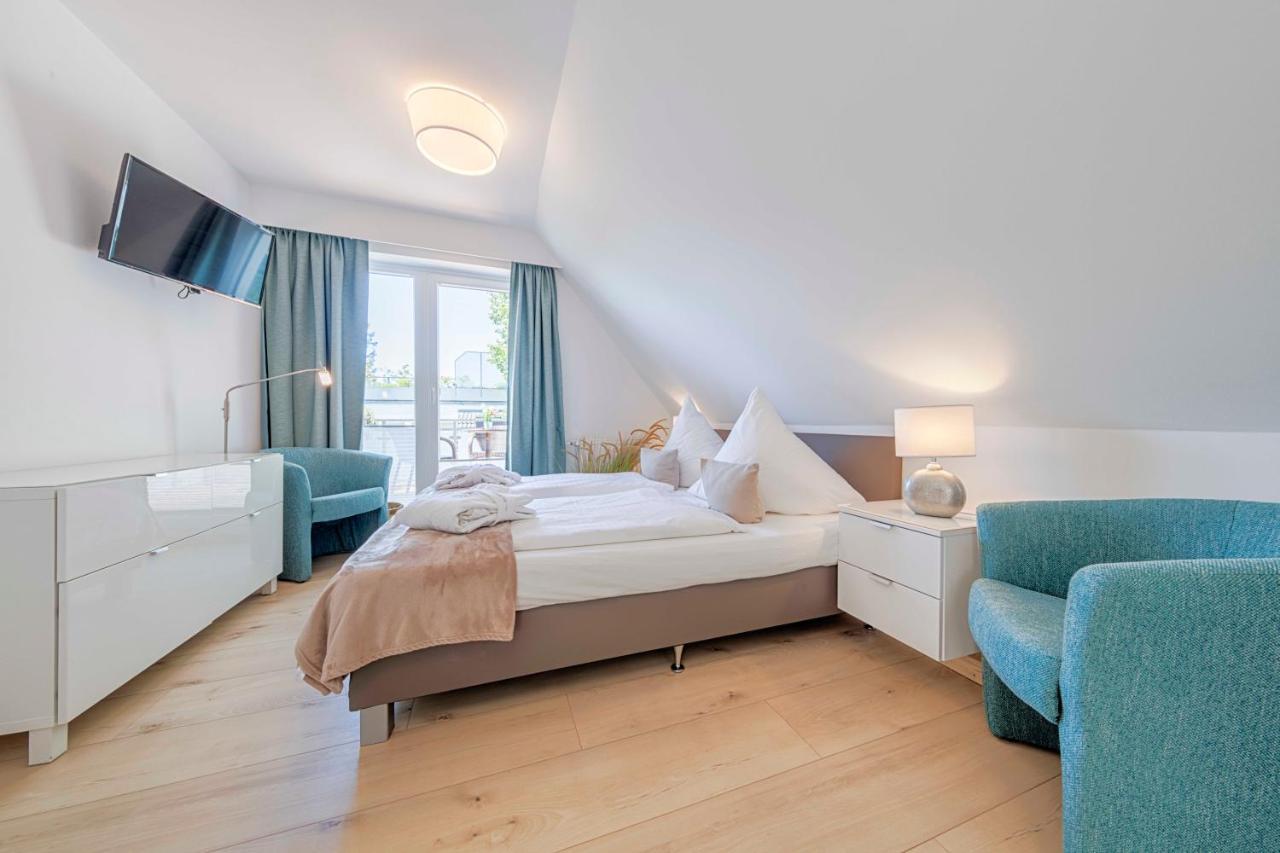 Hofhotel Kraehenberg Grömitz Buitenkant foto
